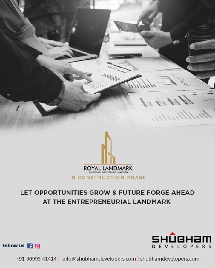 Brimming with locational advantage facilities, let opportunities grow & future forge ahead at the entrepreneurial landmark; #RoyalLandmark.

#ShubhamOne #EntreprenirialLandmark #Commercial #ShubhamDevelopers #RealEstate #Gujarat #India #ComingSoon